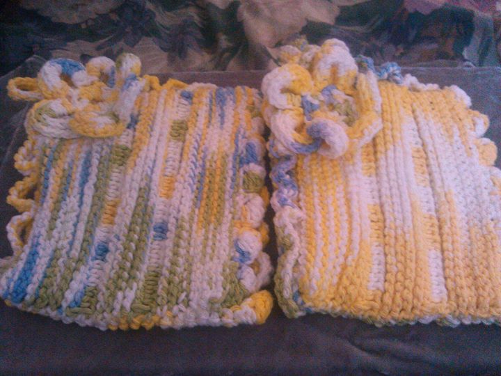 Two-Sided Tunisan Crochet Potholders